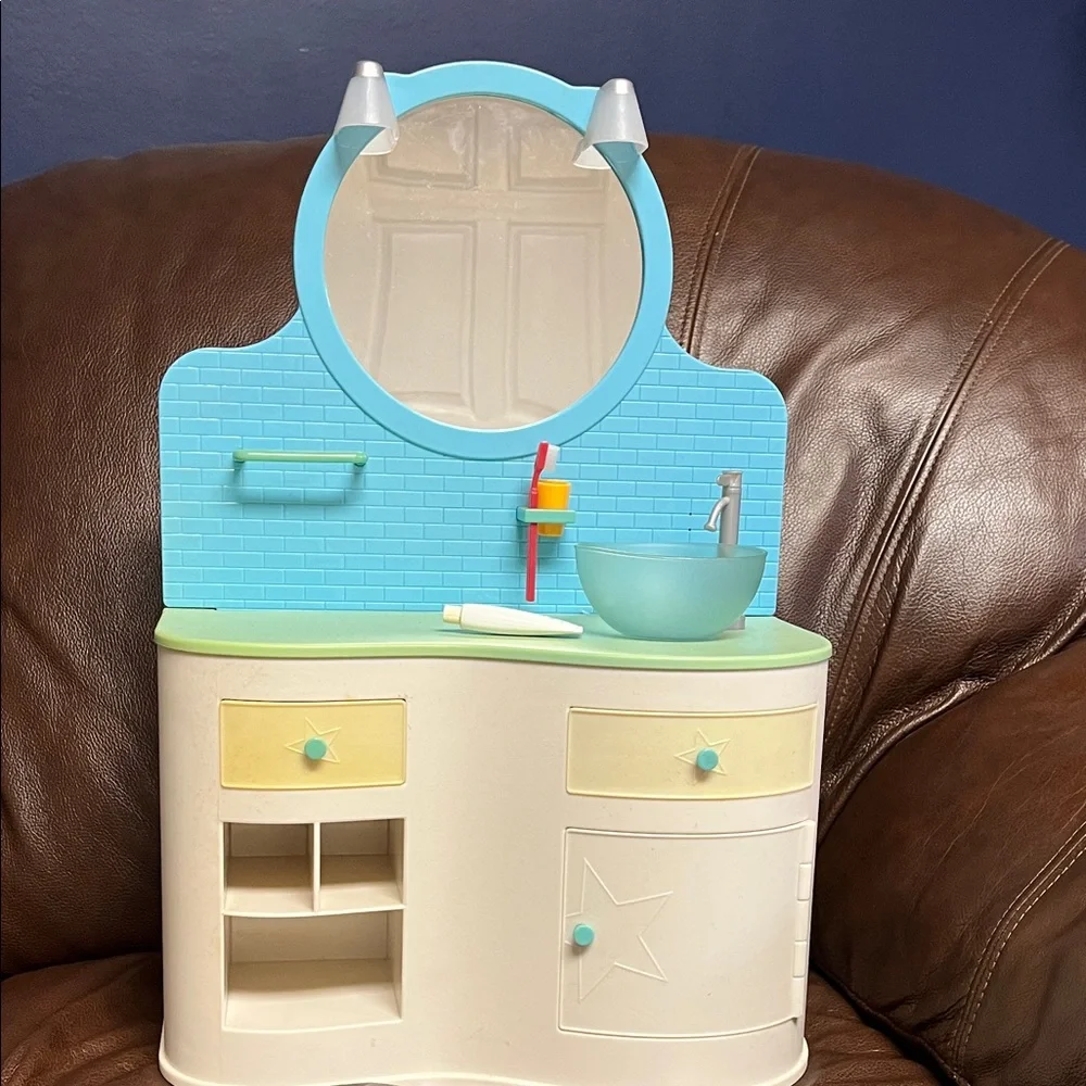 American Girl Doll Bathroom Vanity - Picture 1 of 3